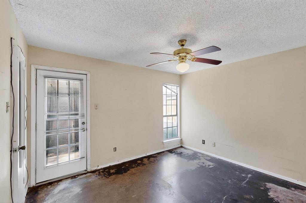 Garrett Park Condo - Residential