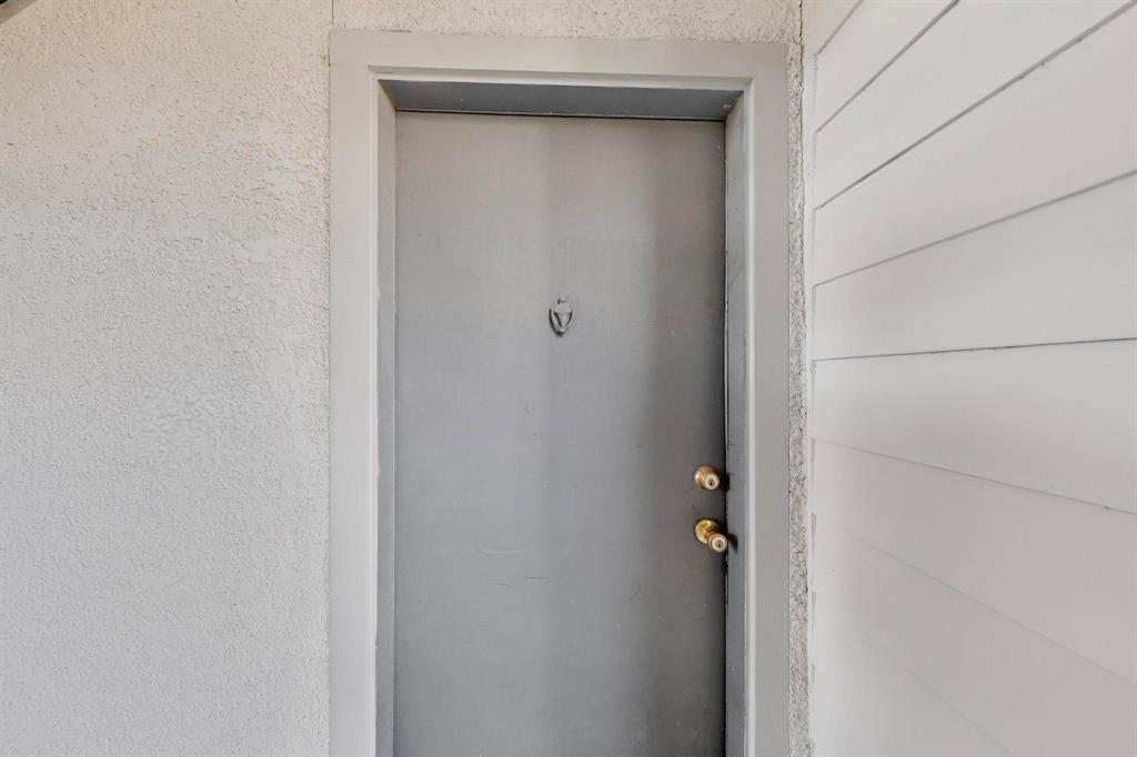 1603 N Garrett Avenue 102