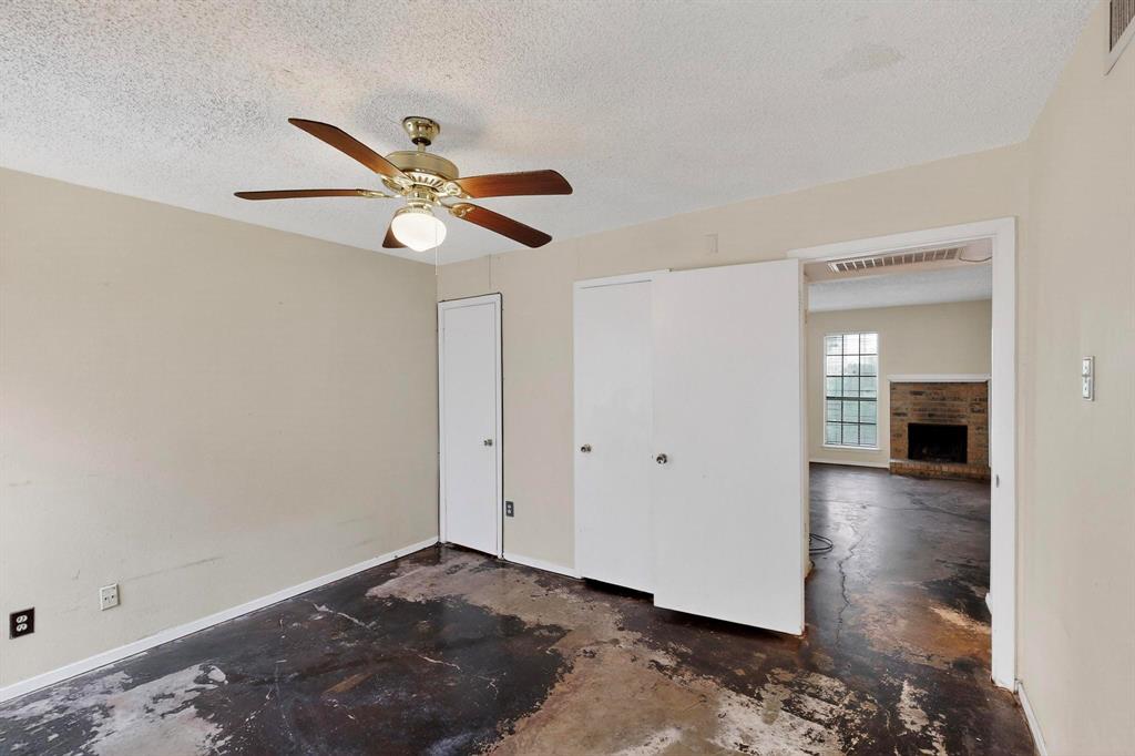 Garrett Park Condo - Residential