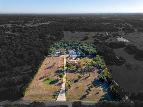 4924 Tanglewood Drive Burleson TX 76028
