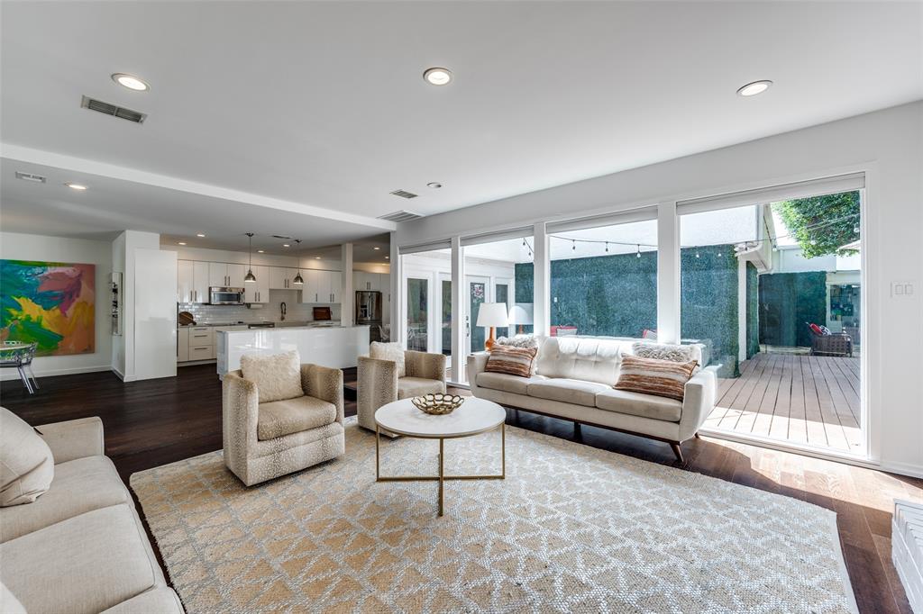 10510 Berry Knoll Drive