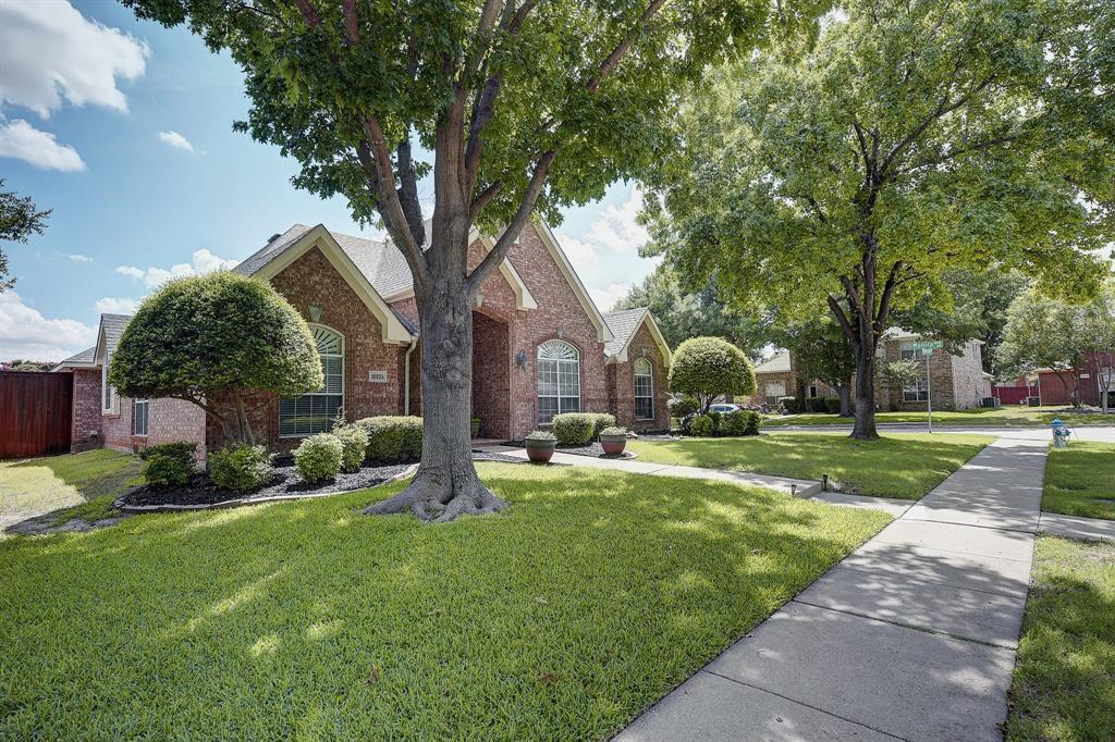 10105 Hunter Run