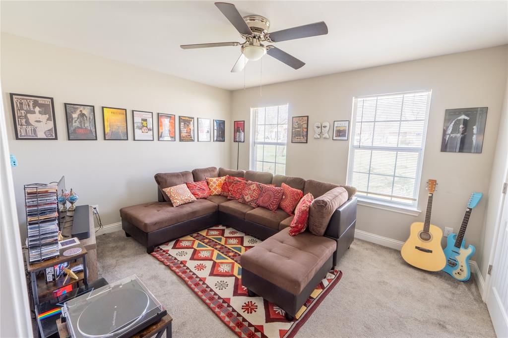 Runaway Bay Unit 4 - Residential