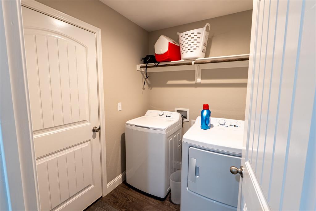 Runaway Bay Unit 4 - Residential