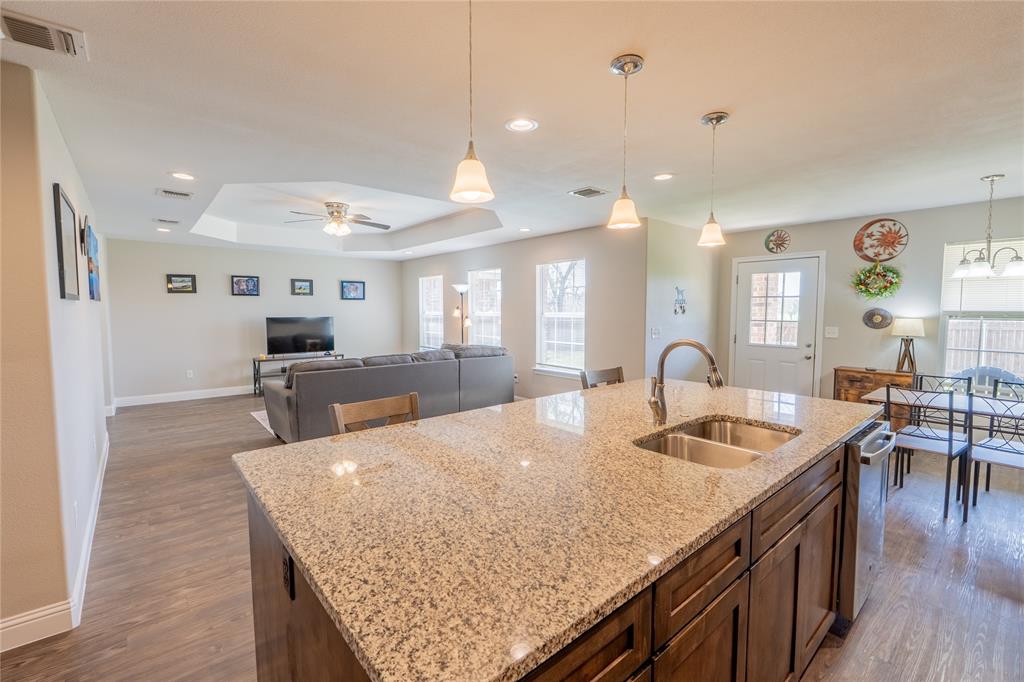 Runaway Bay Unit 4 - Residential