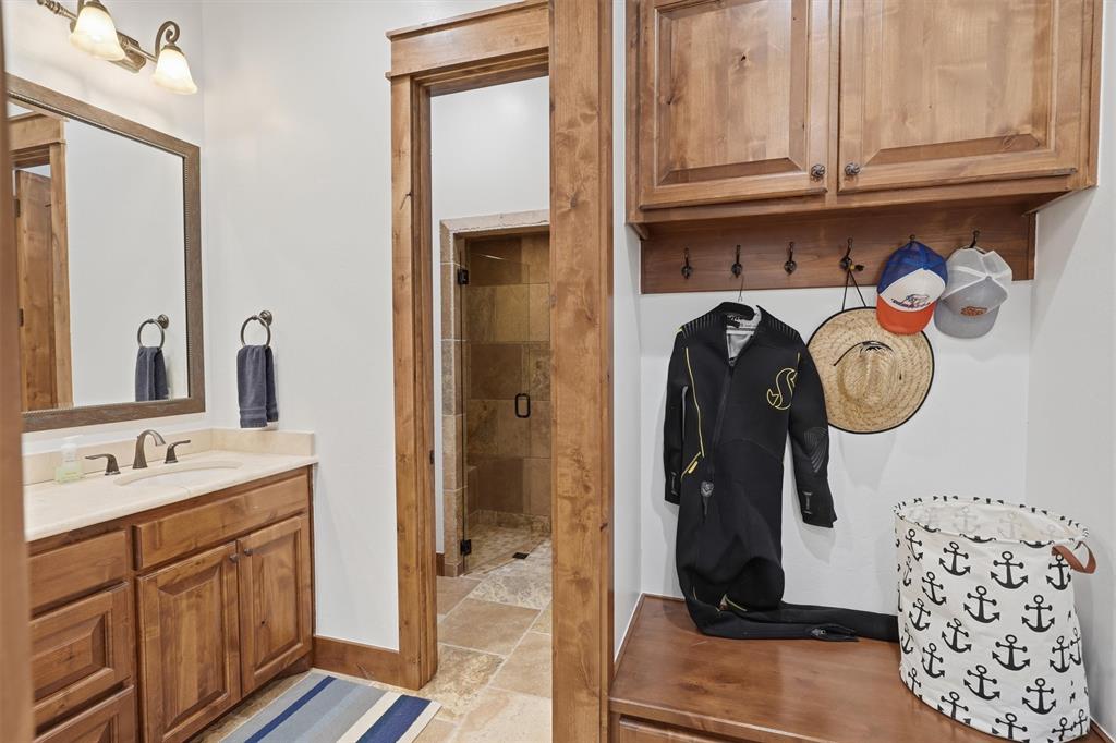 Hill Country Harbor Ph Ia - Residential