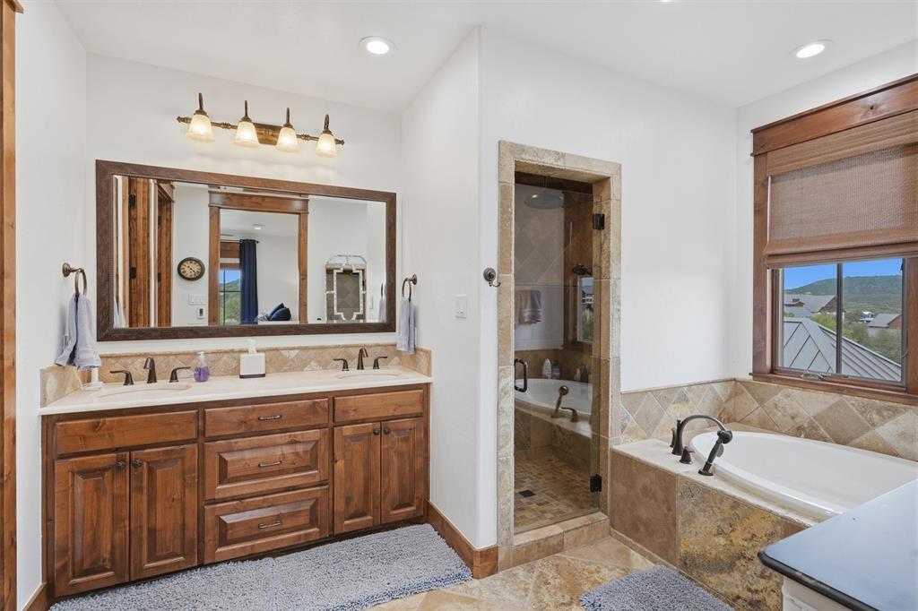 Hill Country Harbor Ph Ia - Residential