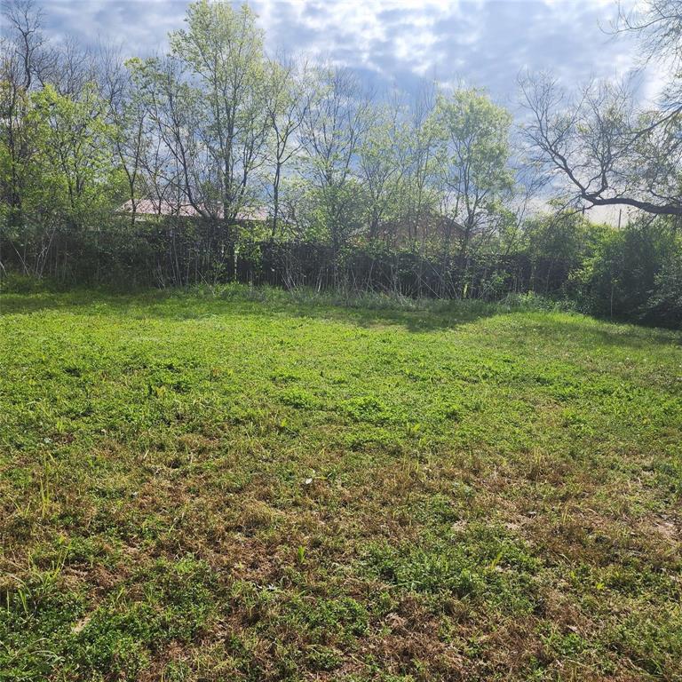 2927 Wellington Street