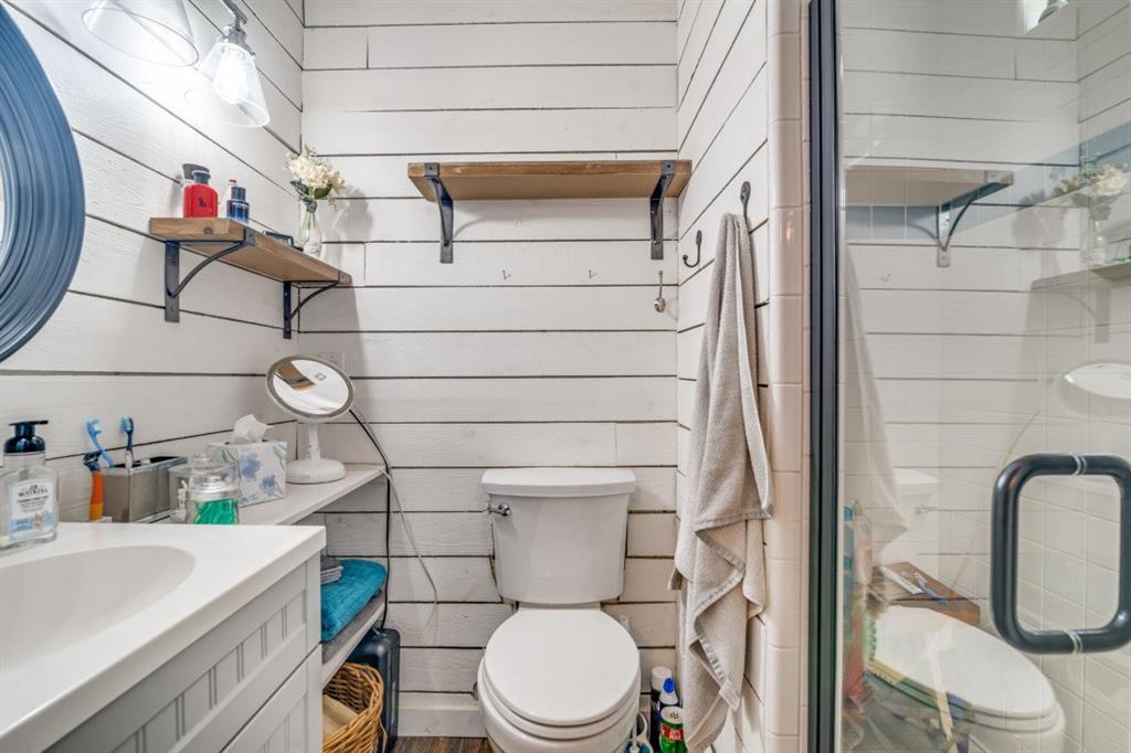 Cedarcrest Shores Estate - Residential