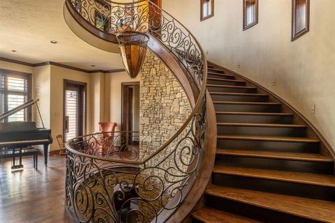 Tiny photo for 8 Meadowlake Drive, Heath, TX 75032 (MLS # 20910645)