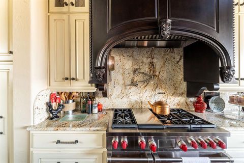 Tiny photo for 8 Meadowlake Drive, Heath, TX 75032 (MLS # 20910645)