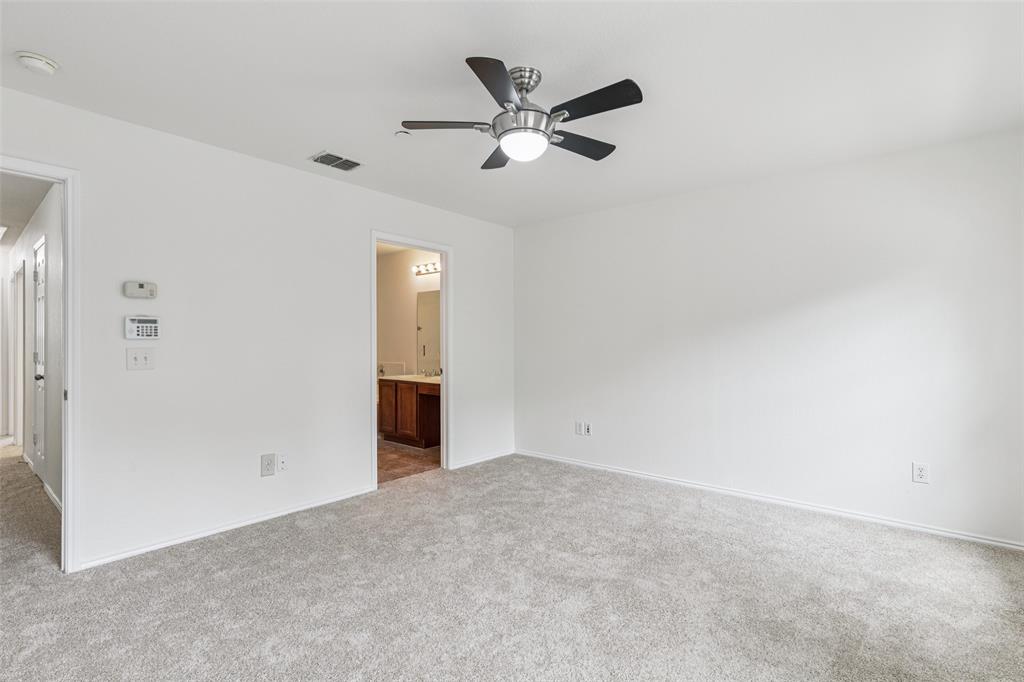 Pasquinellis Village On The Green - Residential