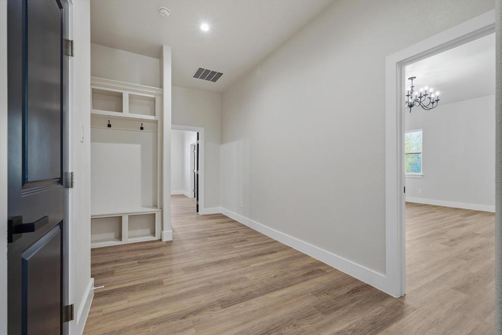 Lakeview Ests - Residential