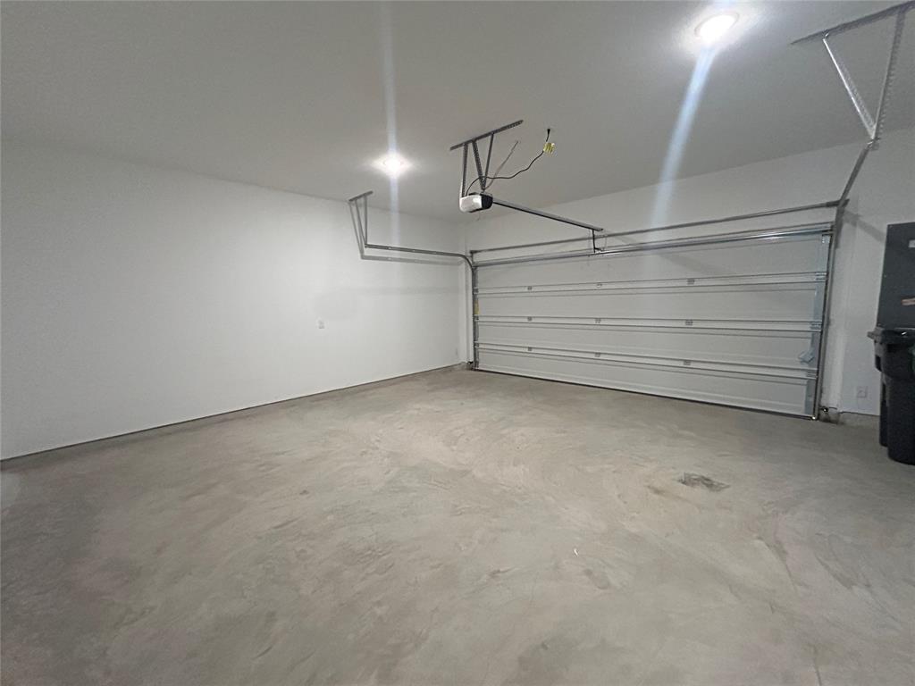 Viridian Village 2d - Residential Lease