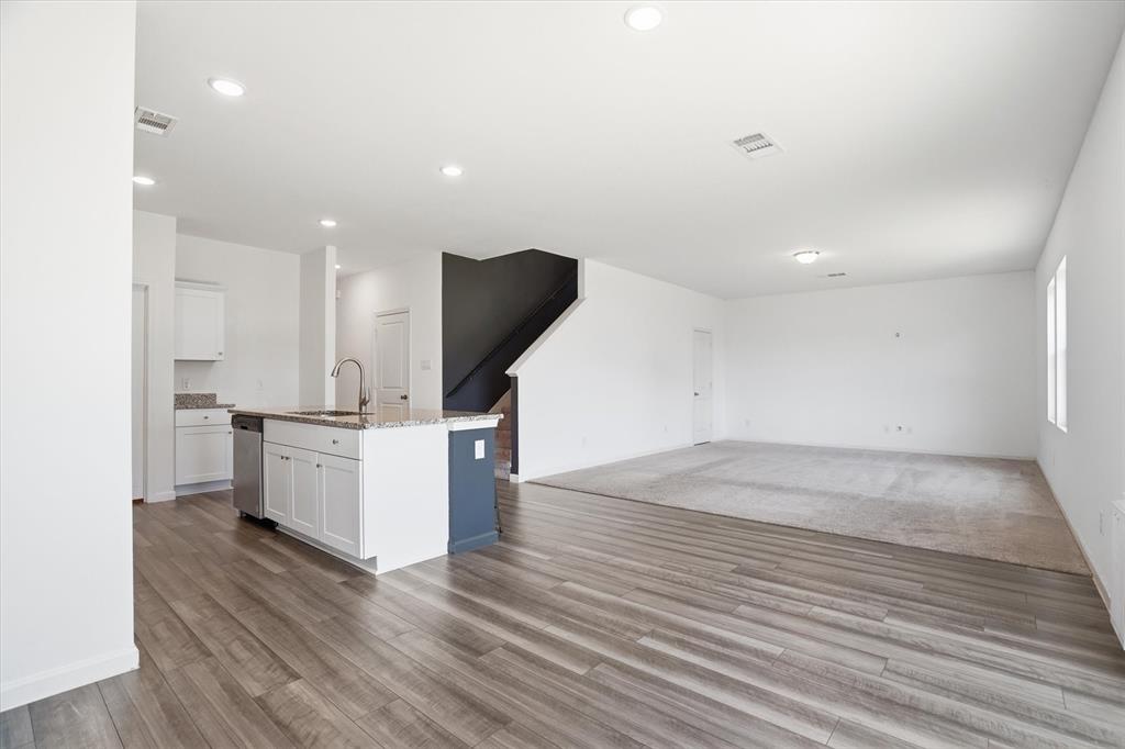 Mcpherson Village Add - Residential