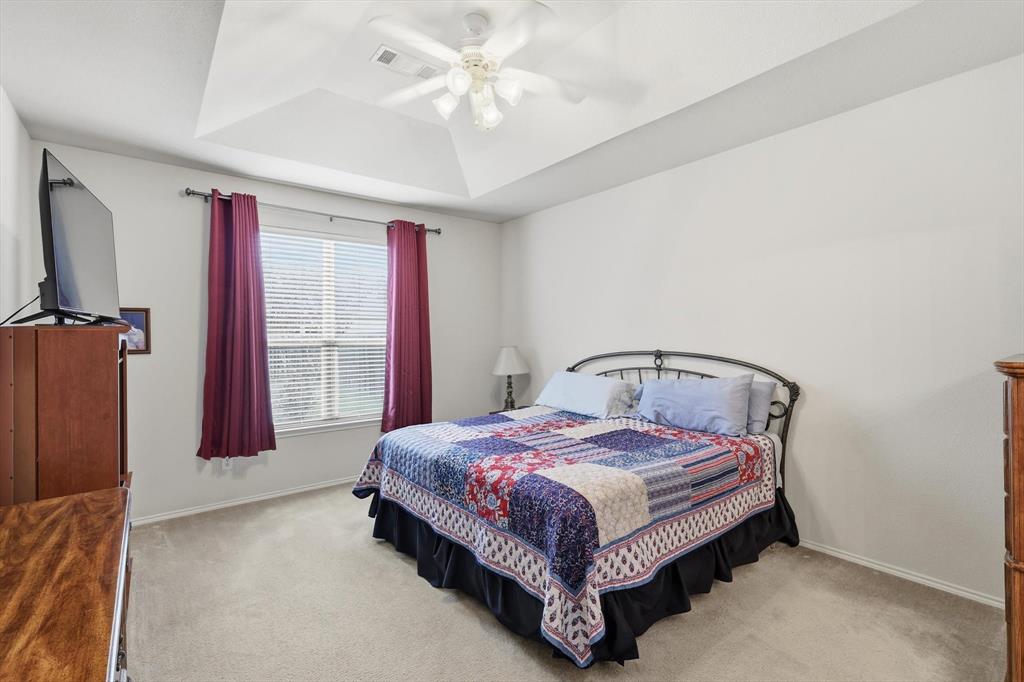 BASSWOOD PARK - Residential