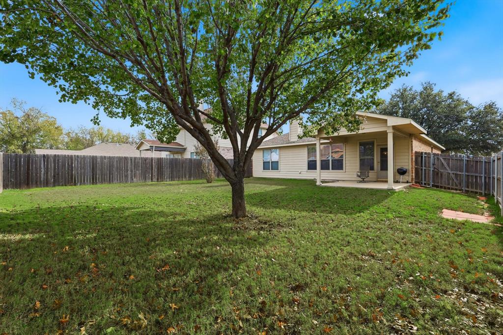 BASSWOOD PARK - Residential