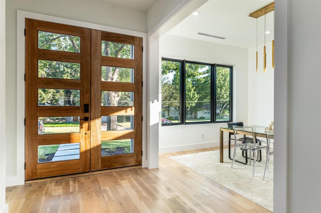 Bob-O-Links Downs - Residential