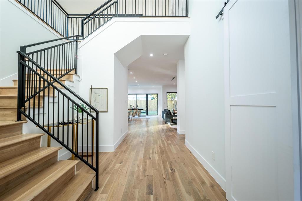 Bob-O-Links Downs - Residential