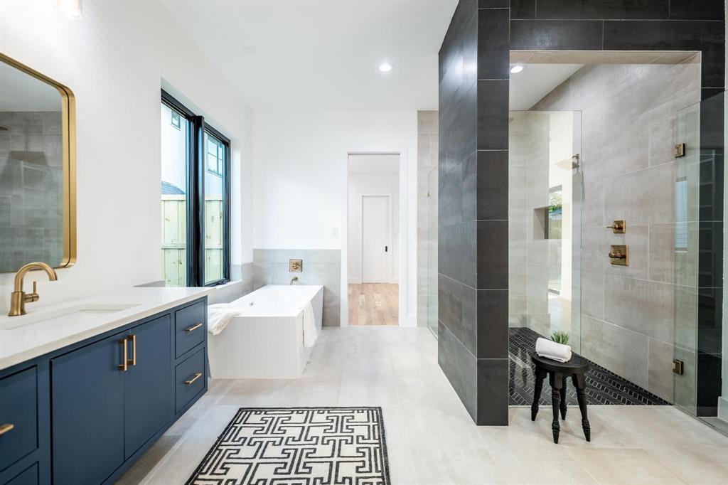 Bob-O-Links Downs - Residential