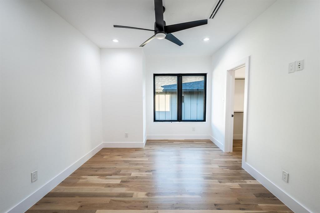 Bob-O-Links Downs - Residential