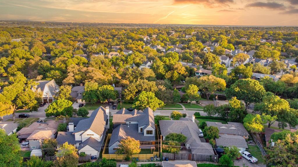 Bob-O-Links Downs - Residential