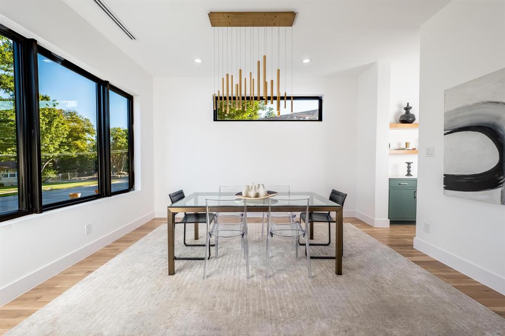 Bob-O-Links Downs - Residential