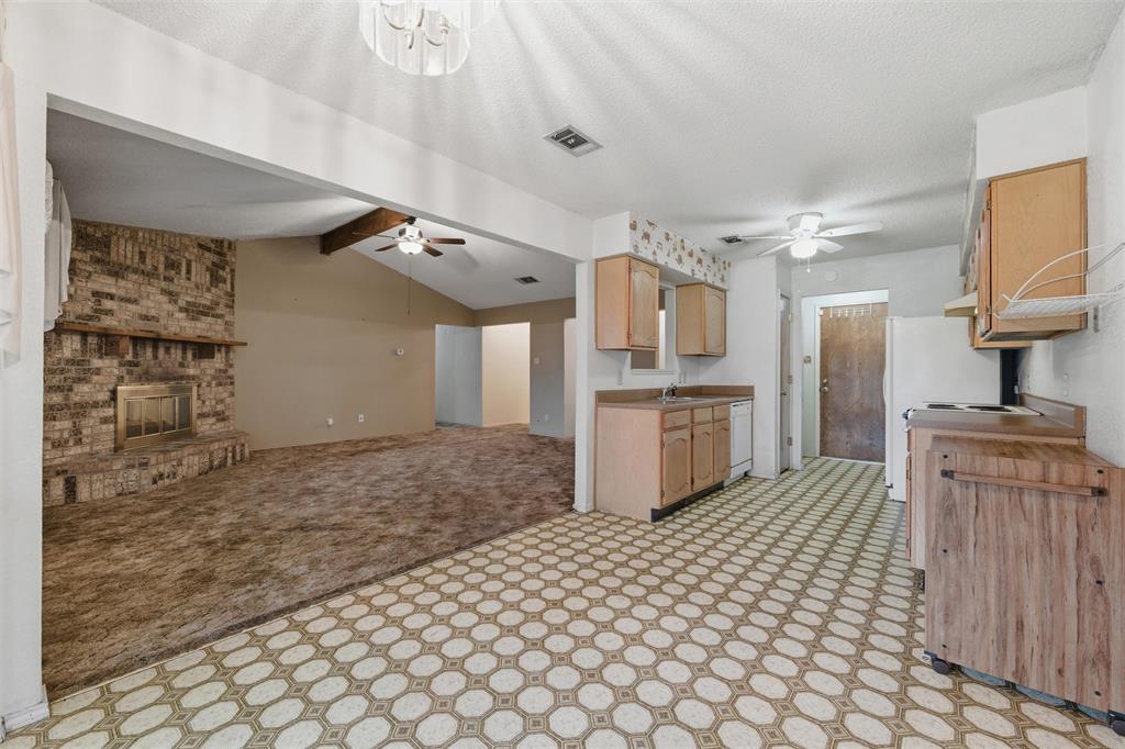 North Meadowbrook Village - Residential