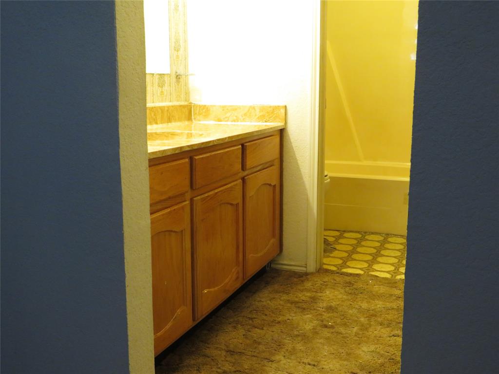 North Meadowbrook Village - Residential