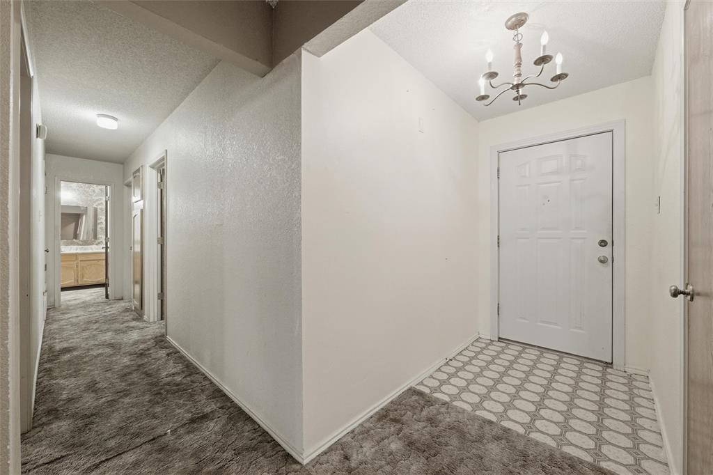 North Meadowbrook Village - Residential