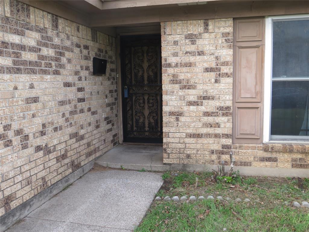 North Meadowbrook Village - Residential