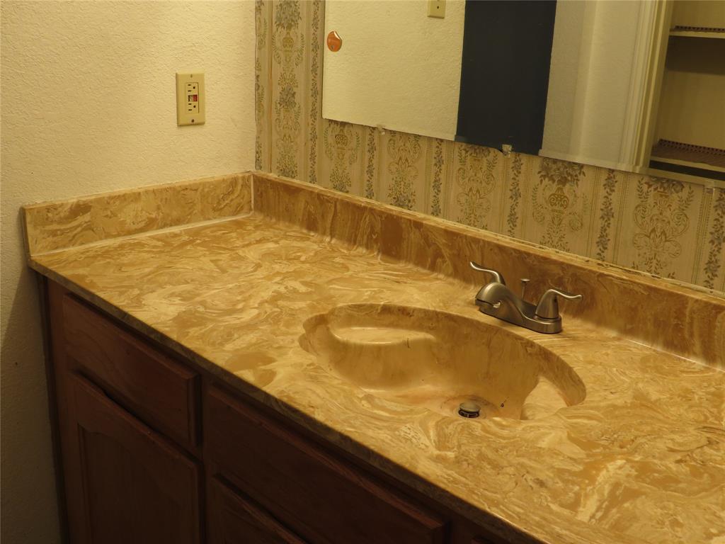 North Meadowbrook Village - Residential