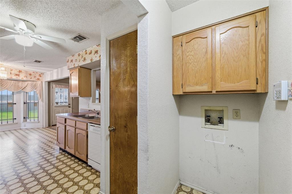North Meadowbrook Village - Residential
