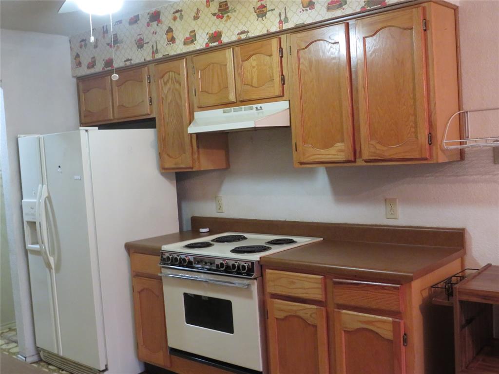 North Meadowbrook Village - Residential