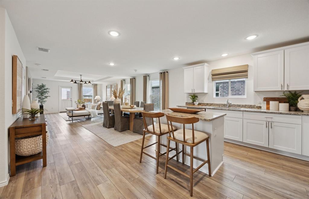 2048 Pleasant Knoll Circle