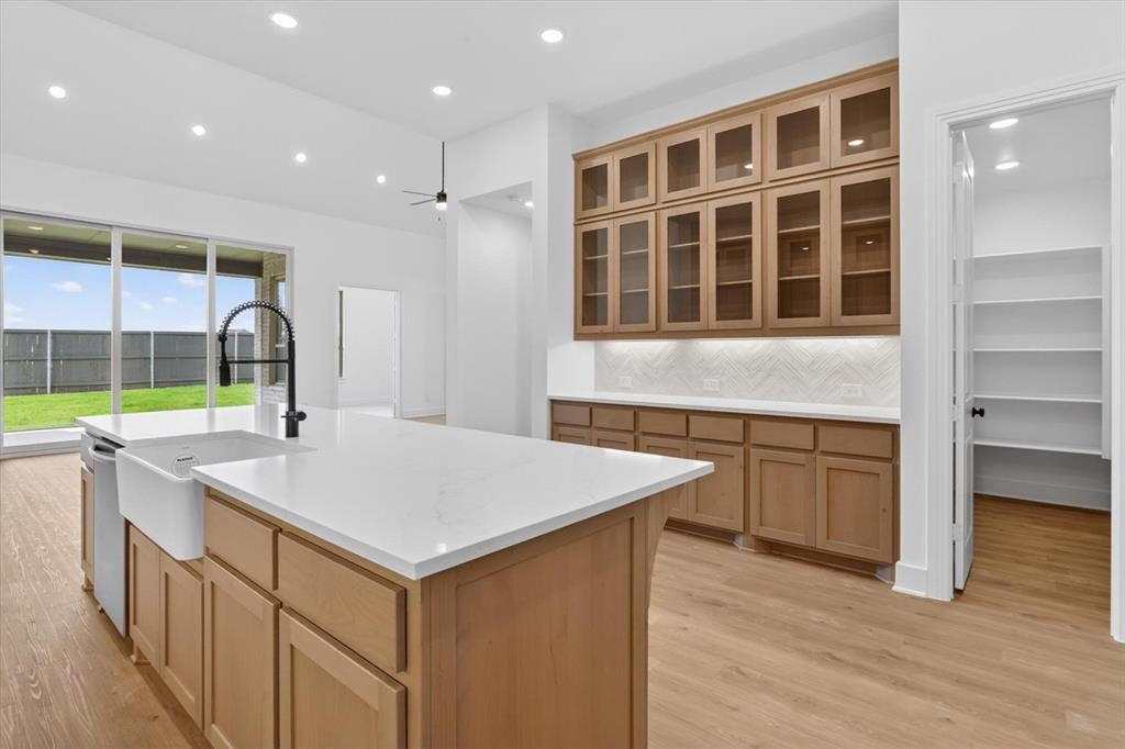 3591 Redbud Flower Trail