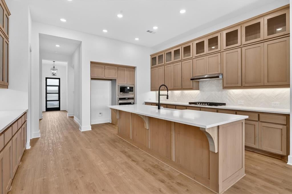 3591 Redbud Flower Trail