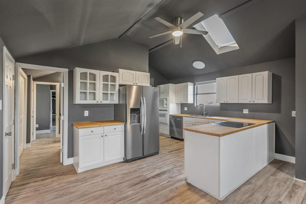 BENSON ESTATES AT BURNING HILL - Residential