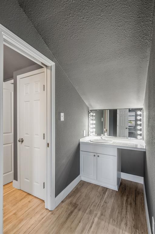 BENSON ESTATES AT BURNING HILL - Residential