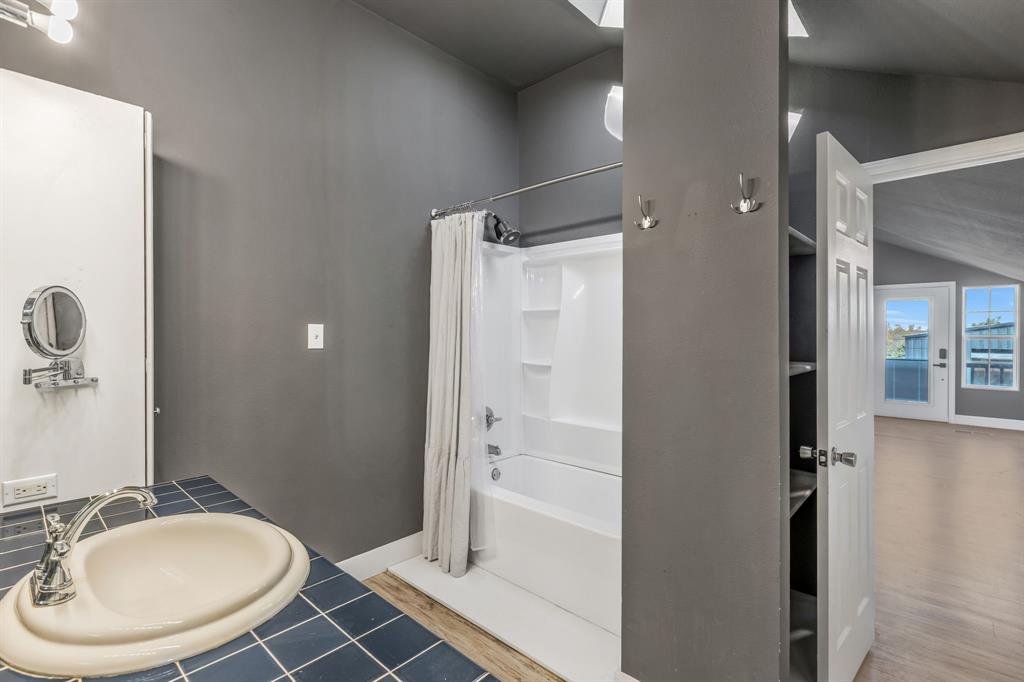 BENSON ESTATES AT BURNING HILL - Residential