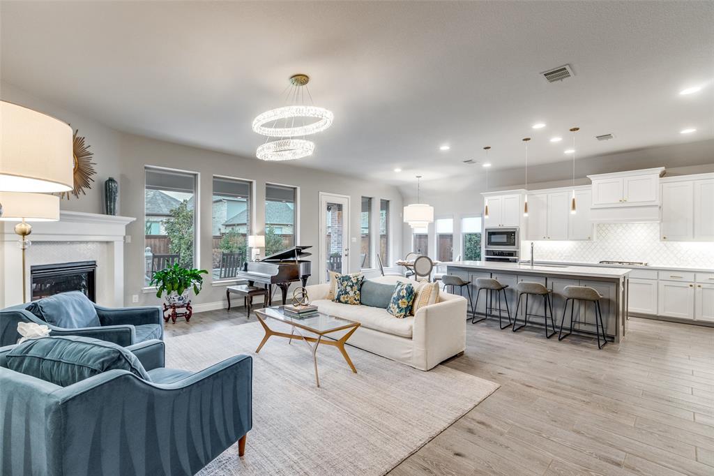 2861 Meadow Dell Drive