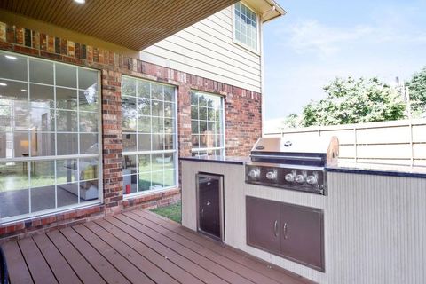 Tiny photo for 7505 Larchmont Drive, Dallas, TX 75252 (MLS # 21090385)