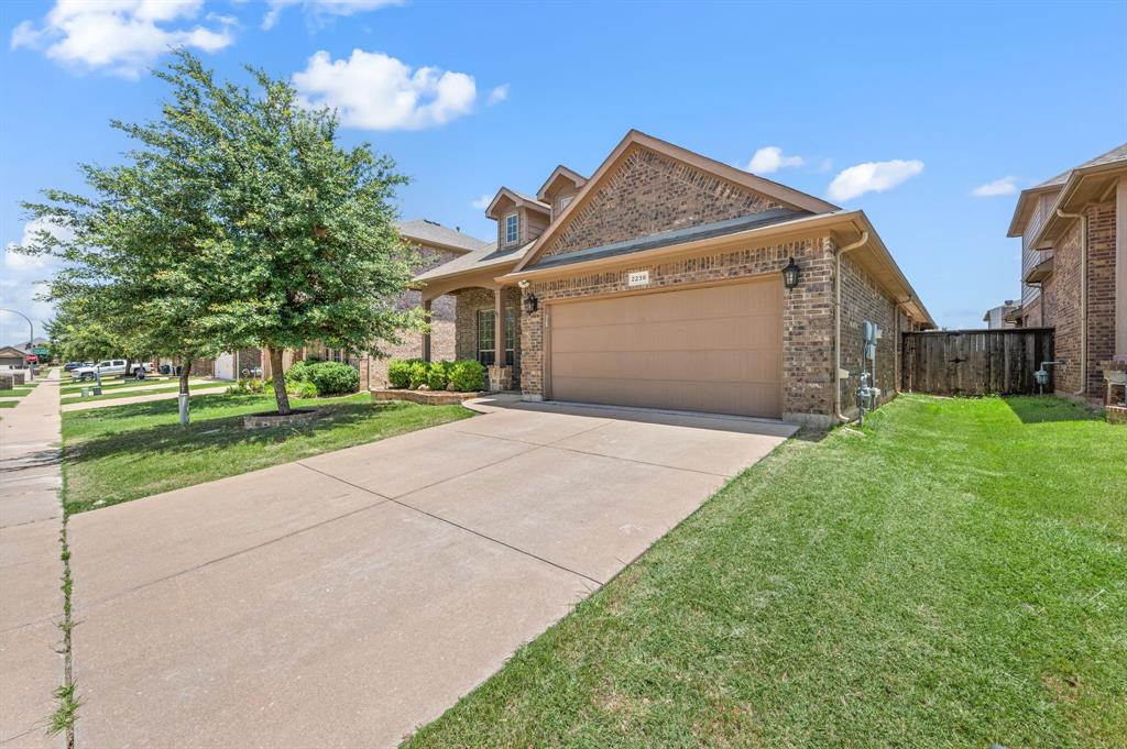 2236 Frosted Willow Lane