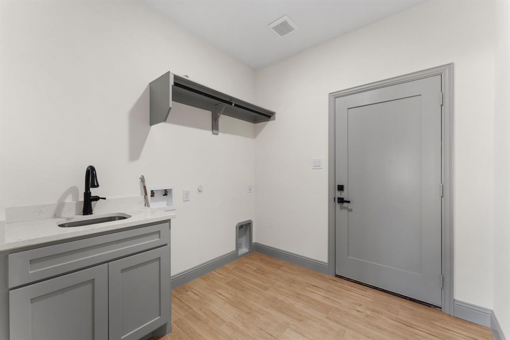 SAN LORENZO - Residential