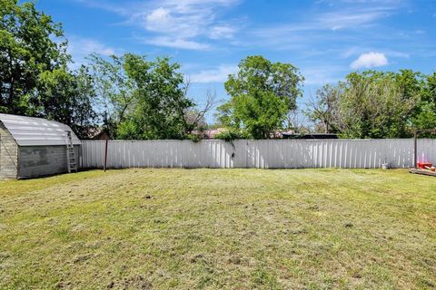 A home in Mineral Wells