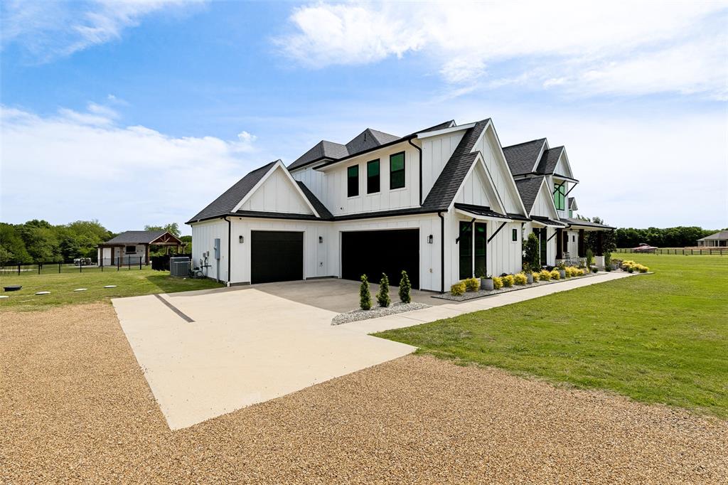 1505 E Winningkoff Road