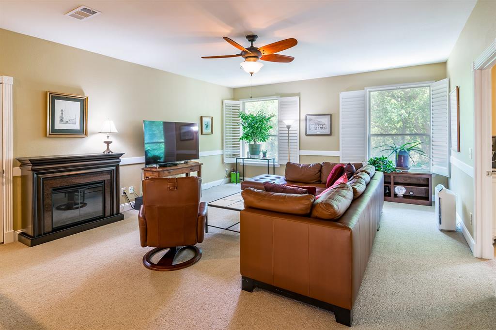 Twin Creeks Raintree Estates - Residential