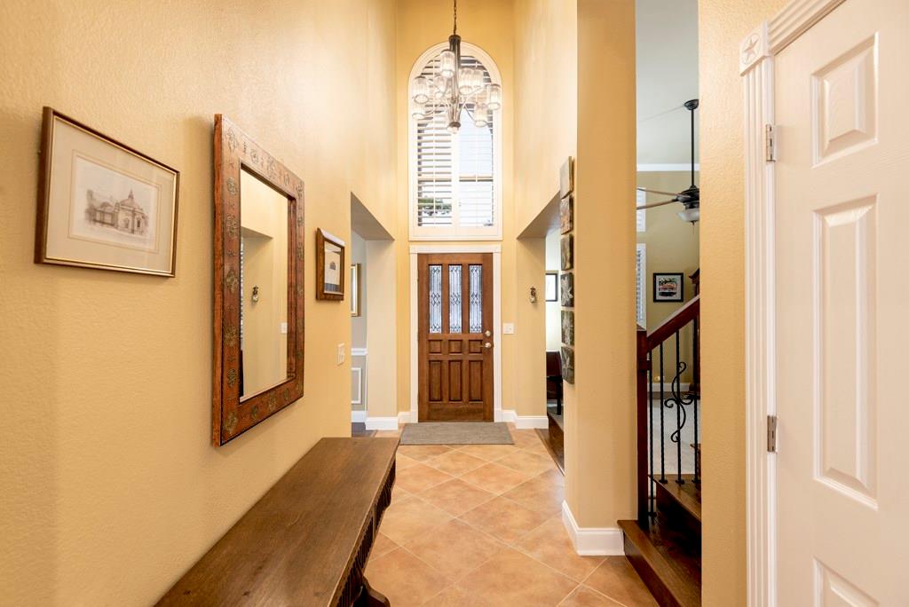 Twin Creeks Raintree Estates - Residential