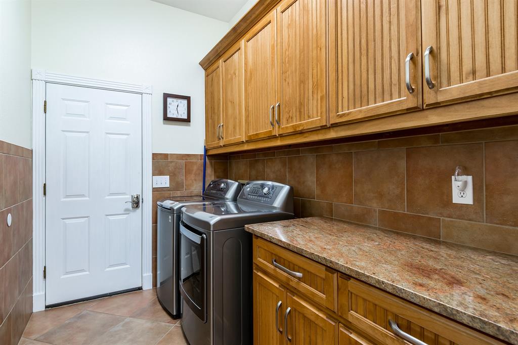 Twin Creeks Raintree Estates - Residential