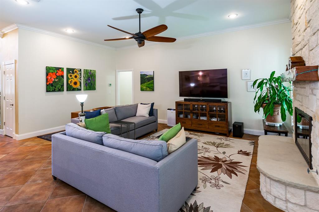 Twin Creeks Raintree Estates - Residential